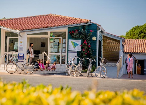 Camping Les Varennes, 4* - 6