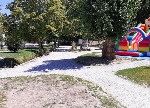 Flower Camping Le Lac De Thesauque, 3* - 21