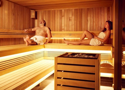 Découverte de Mons : Votre Parenthèse Bien-être avec Piscine et bains à remous - 4* - 16