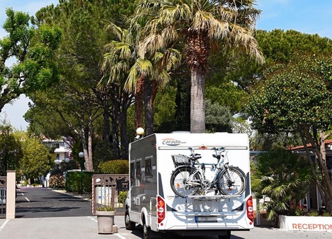 Camping Les Cigales, 4* - 6