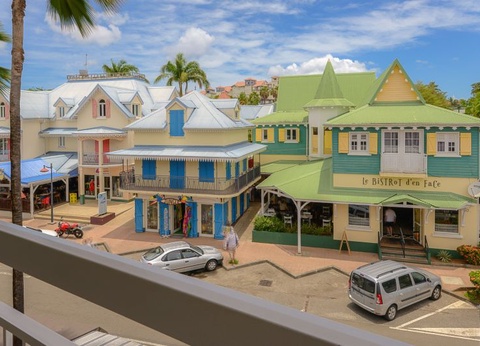 La Pagerie 4* avec Location de voiture - 12