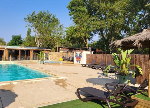 Camping Le Val de Cesse, 4* - 2