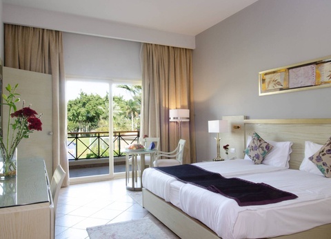 Hôtel Swiss Inn Pyramids Golf 5* Le Caire - 2