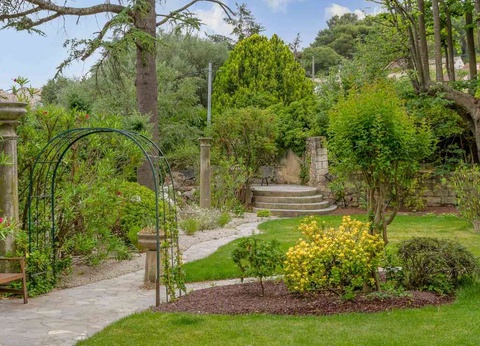 Saint Valentin sous le signe de l'amour au bord des rives du Rhône à Villeneuve-Lès-Avignon - 4* - 13