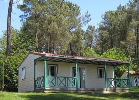 Camping Domaine des Grands Pins 4* - 17