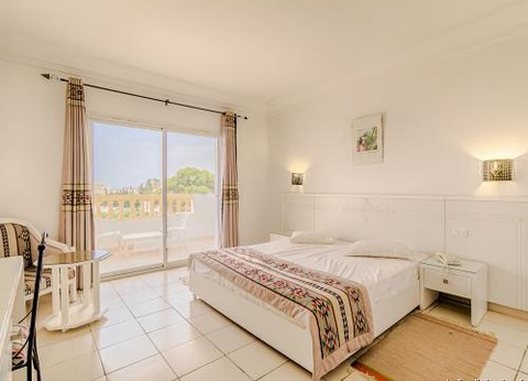 Club Jumbo Zodiac 4* - 51