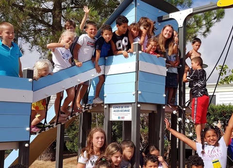 Camping Le Pavillon Bleu, 3* - 10