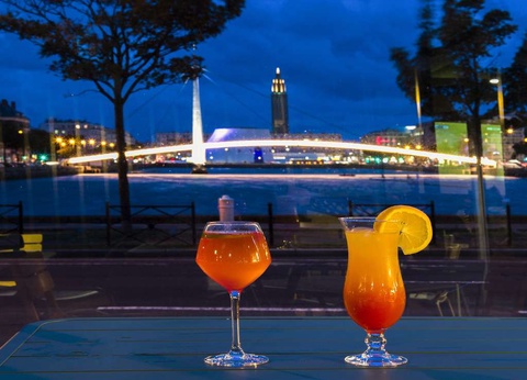 Escapade en amoureux avec bouteille de champagne, au Havre - 4* - 9