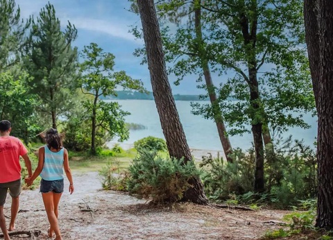 Camping Domaine Les Oréades, 5* - 44