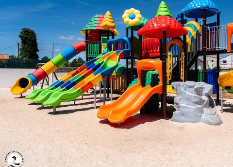 OFFRE CHOC - Camping Les Violettes 4* - 12