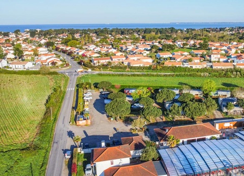 Camping La Riviera, 4* - 205