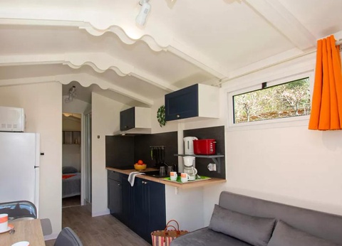 Flower camping À La Rencontre du Soleil, 4* - 9