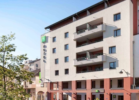 Vacances à Annecy avec parking offert - 3* - 3