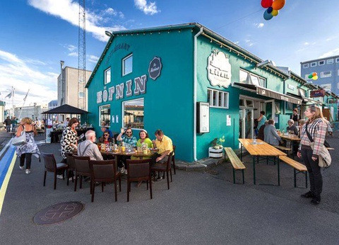 City Break 4 nuits - Aventures et aurores boréales by Ôvoyages - 5