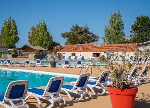 Camping Eden Villages La Pointe Saint-Gildas, 3* - 12