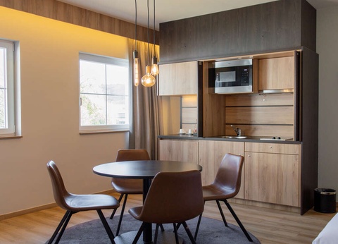 Un voyage au centre de la terre à la découverte de nombreux trésors géologiques... - 4* - 23