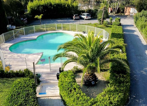 Romance et charme dans une bastide près de Cagnes-sur-Mer - 3* - 8