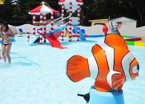 Camping Val de Loire en Ré, 4* - 5