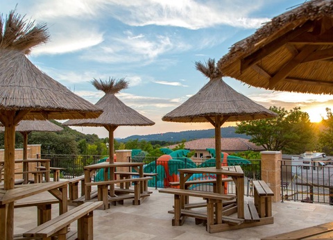 Camping La Pinède, 4* - 4