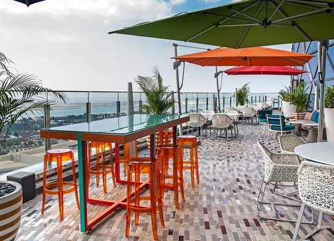 Andaz Capital Gate by Hyatt 5* - 9