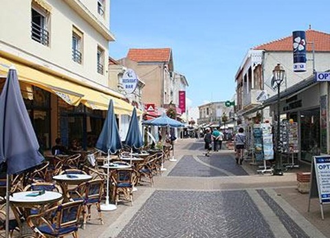 Camping Ushuaïa villages la Chesnays, 4* - 43