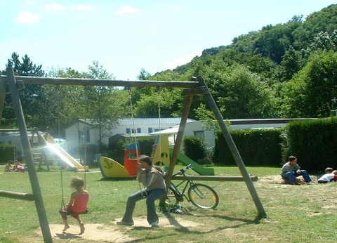 Camping Sites et Paysages - Domaine de la Catinière, 4* - 23