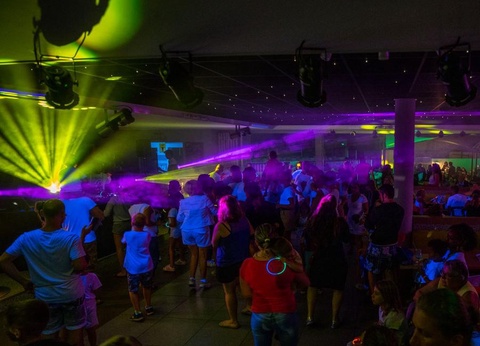 Camping Les Genêts, 5* - 26