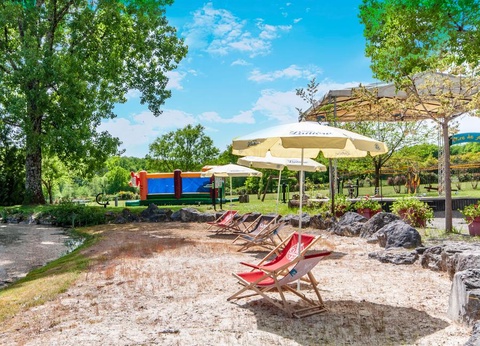 Camping les Etangs du Plessac 4* - 4