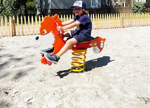 Camping Le Val de Cesse, 4* - 73