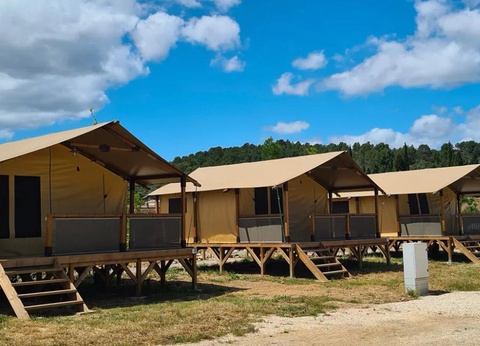 Flower Camping de l'Olivigne, 4* - 43