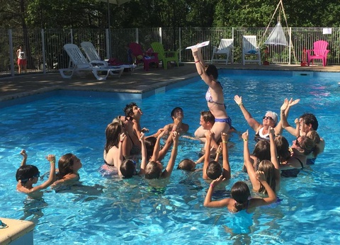 Camping Les Bois de Prayssac, 3* - 34