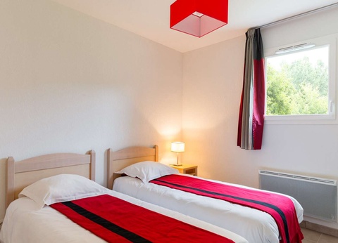 Résidence Lagrange Les Bastides de Lascaux 4* - 17