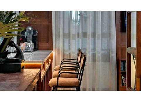 Escapade romantique avec du cava dans la chambre a Barcelone - 4* - 15