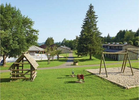 VVF Haute Loire Saint-Julien-Chapteuil 3* - 18