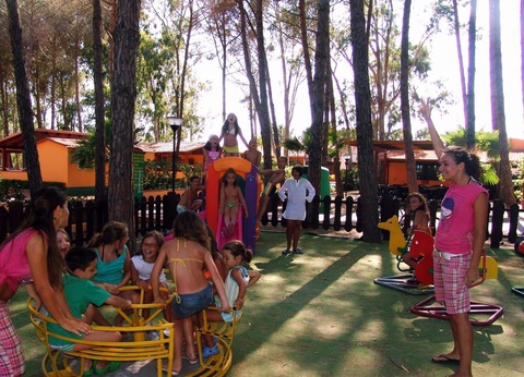 Camping Villaggio Thurium, 4* - 8