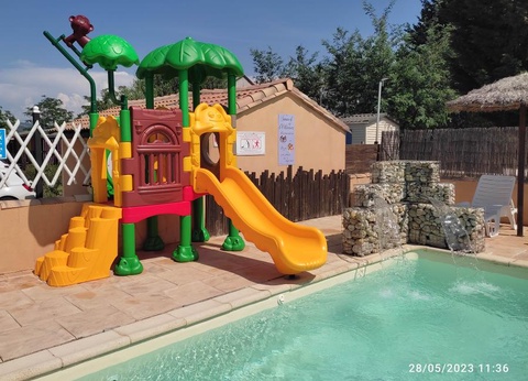 Camping l'Olivier, 3* - 11