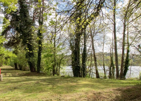 Camping du Lac d'Aydat, 3* - 17