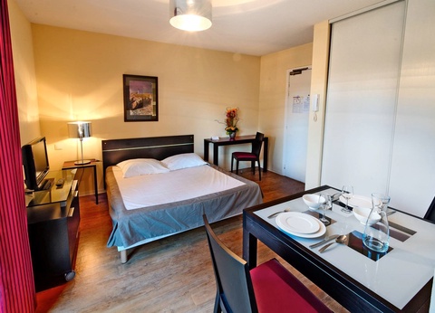 Appart'hôtel Cosy Olympe - 4