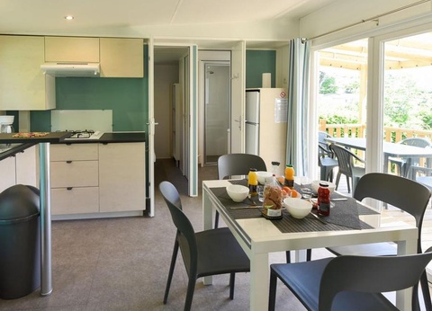 Flower Camping le Kergariou, 3* - 185