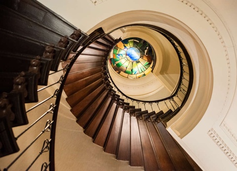 Exclusif: Escapade romantique avec surclassement + croisière sur les canaux - 4* - 5