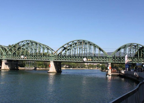 Camping La Provençale, 4* - 43