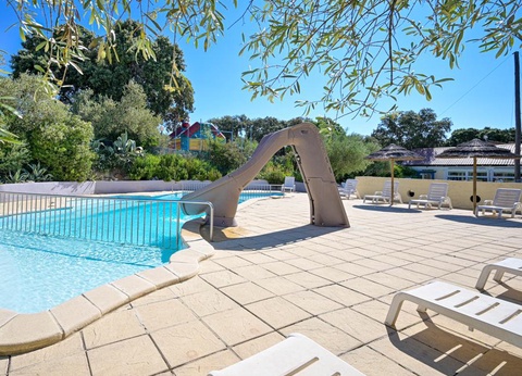 Flower Camping Le Fondespierre 3* - 36