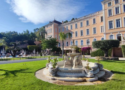 Séjour en suite avec dîner à proximité des plus belles plages de la Côte d'Azur - 3* - 4