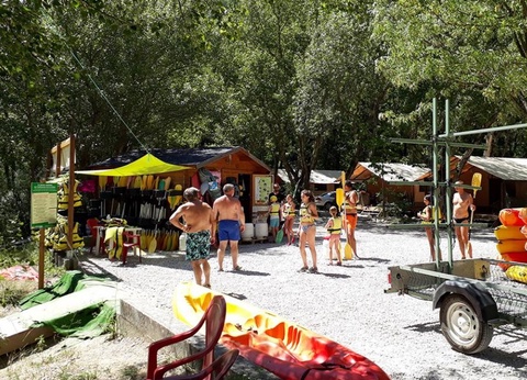 Camping Les Acacias, 3* - 37