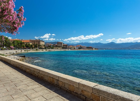 Corsica Avantour ( avec vols réguliers ) - 3