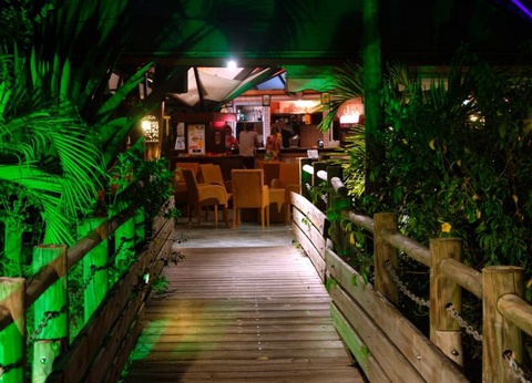 Carayou Hôtel & Spa 3* avec location de voiture - 12