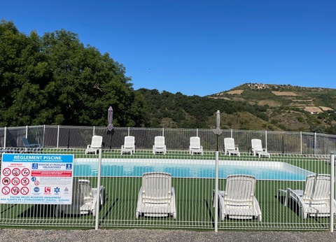 Parc Résidentiel de Loisirs Val Saint Georges, 3* - 31