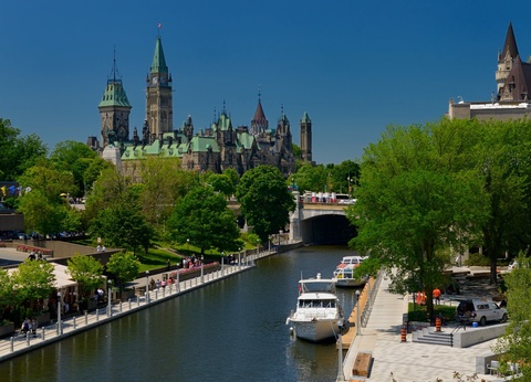 Magie du Canada + Ext. Montréal - 16J/14N - 5