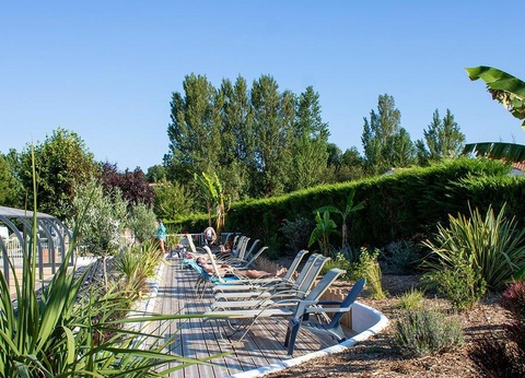 Flower Camping Le Nauzan Plage, 4* - 33