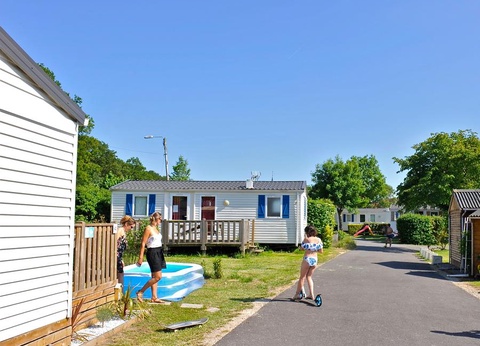 Camping Le Clairmarais, 4* - 37